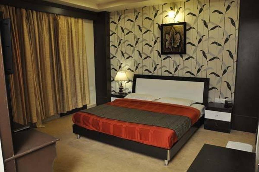 Seven Sky Clarks Exotica Bhuj Quarto foto