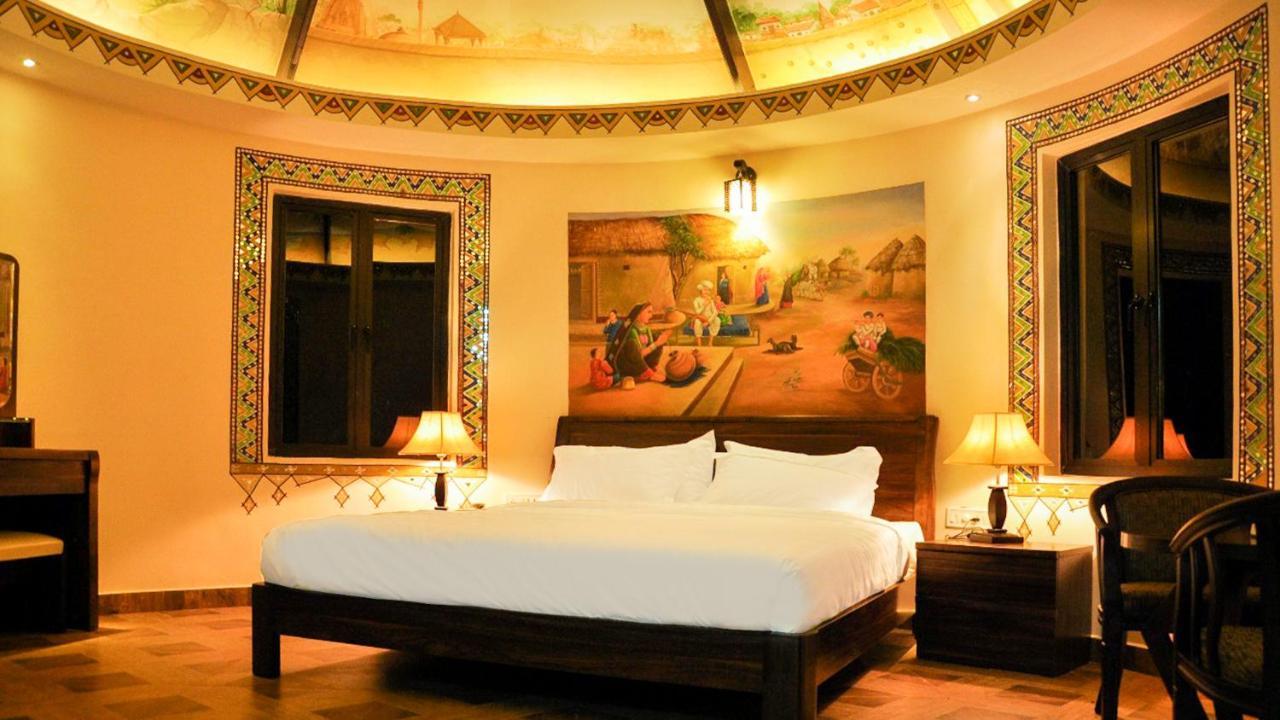 Seven Sky Clarks Exotica Bhuj Exterior foto