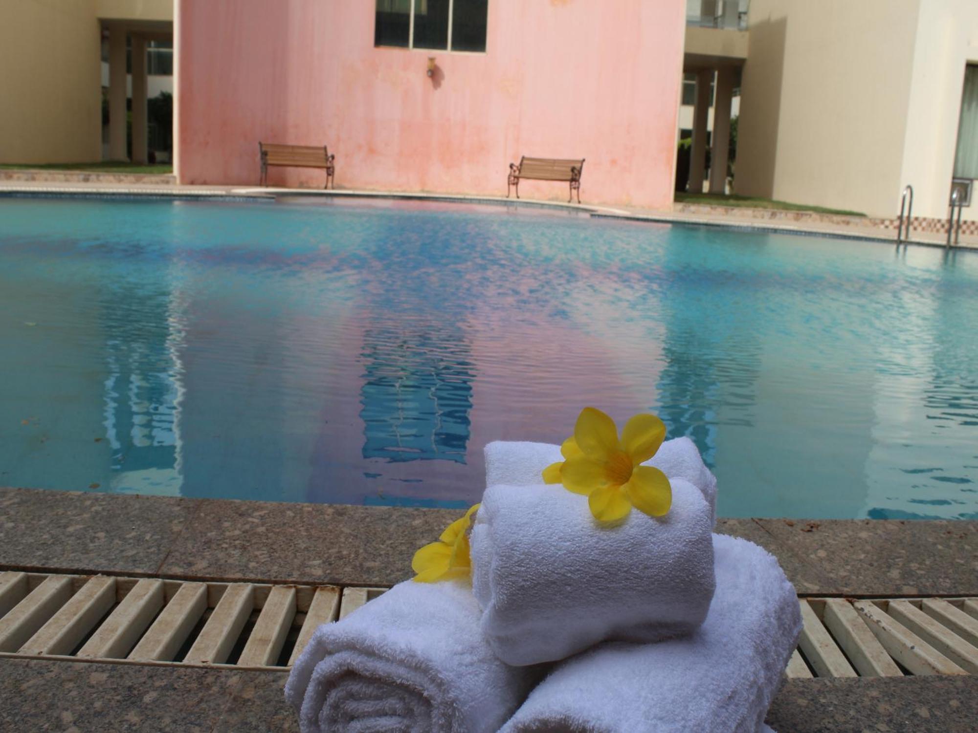 Seven Sky Clarks Exotica Bhuj Exterior foto
